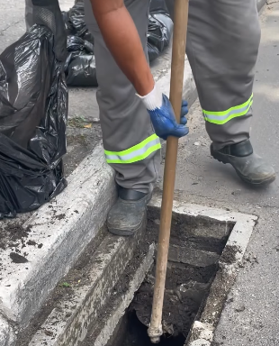 Cidade Limpa: mais de 200 caixas e ralos foram limpos na cidade até agora